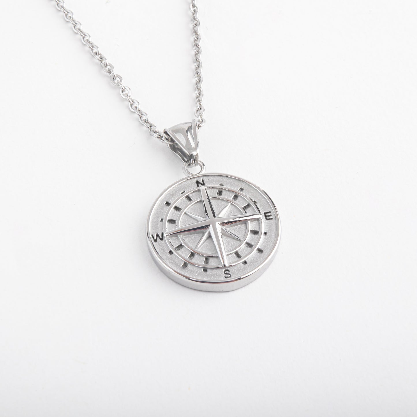 Compass Pendant (Silver)